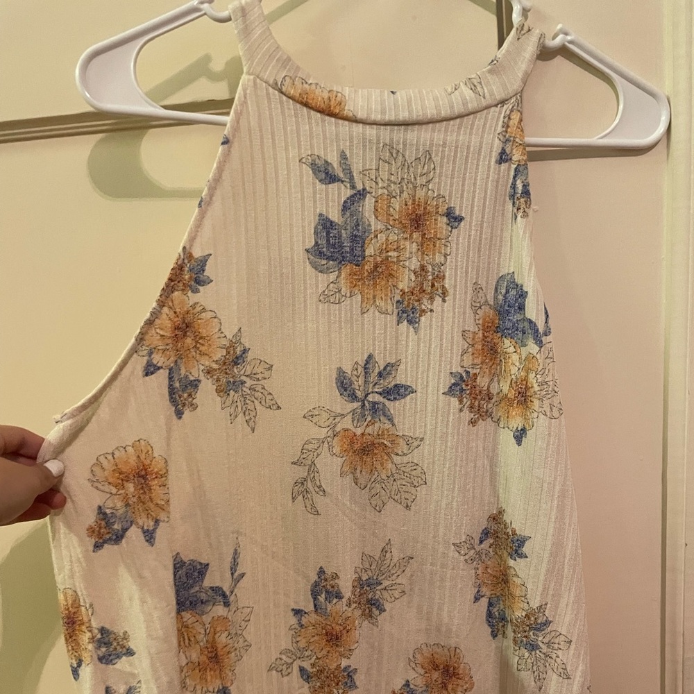 W5 floral blouse